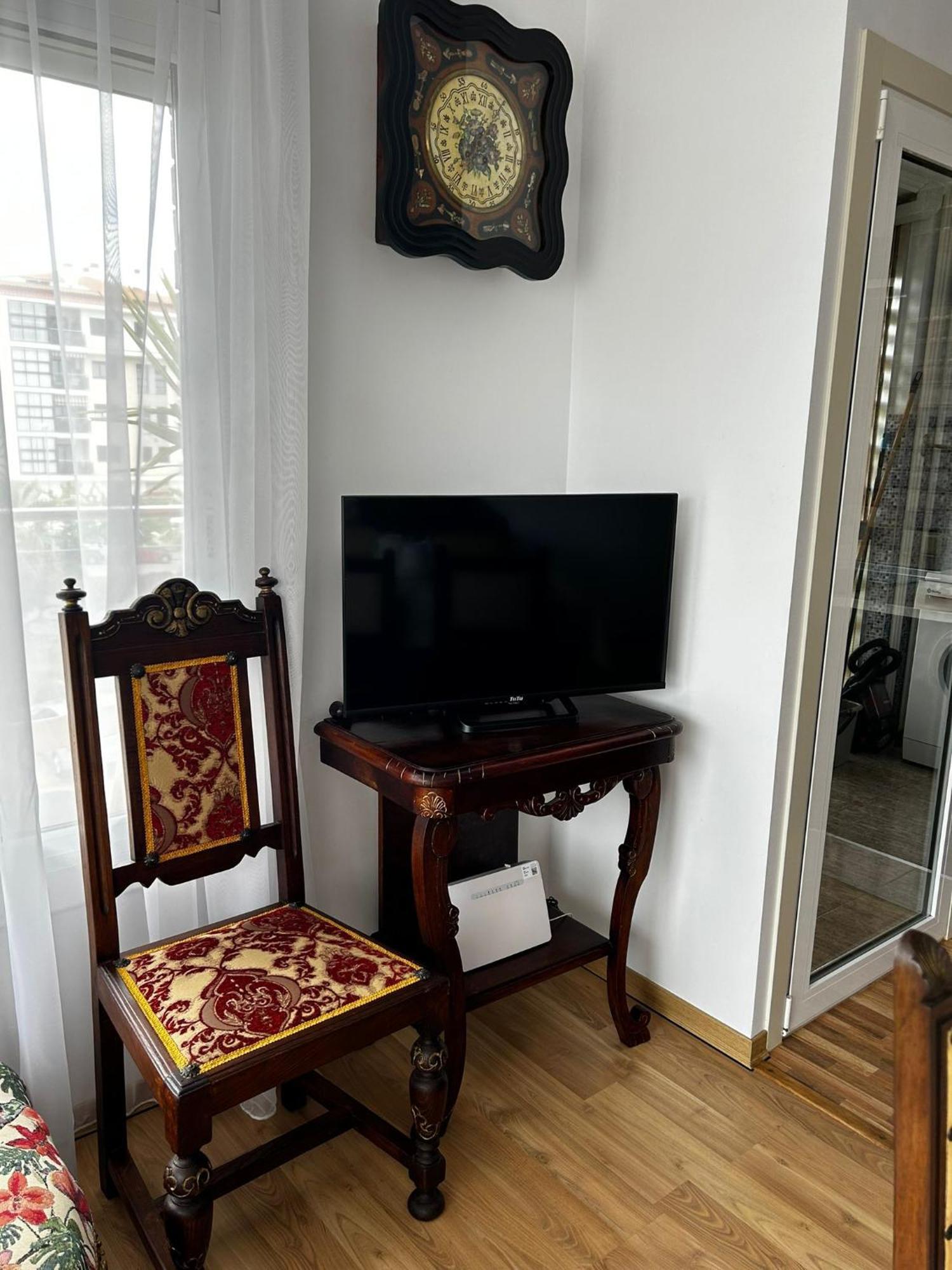 Luxury Apartamenty ピネダ・デ・マール エクステリア 写真